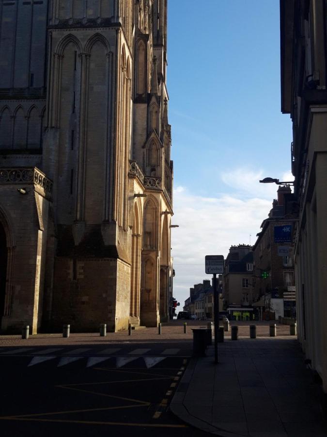 Agreables Chambres Independantes - Coutances Centre Eksteriør billede